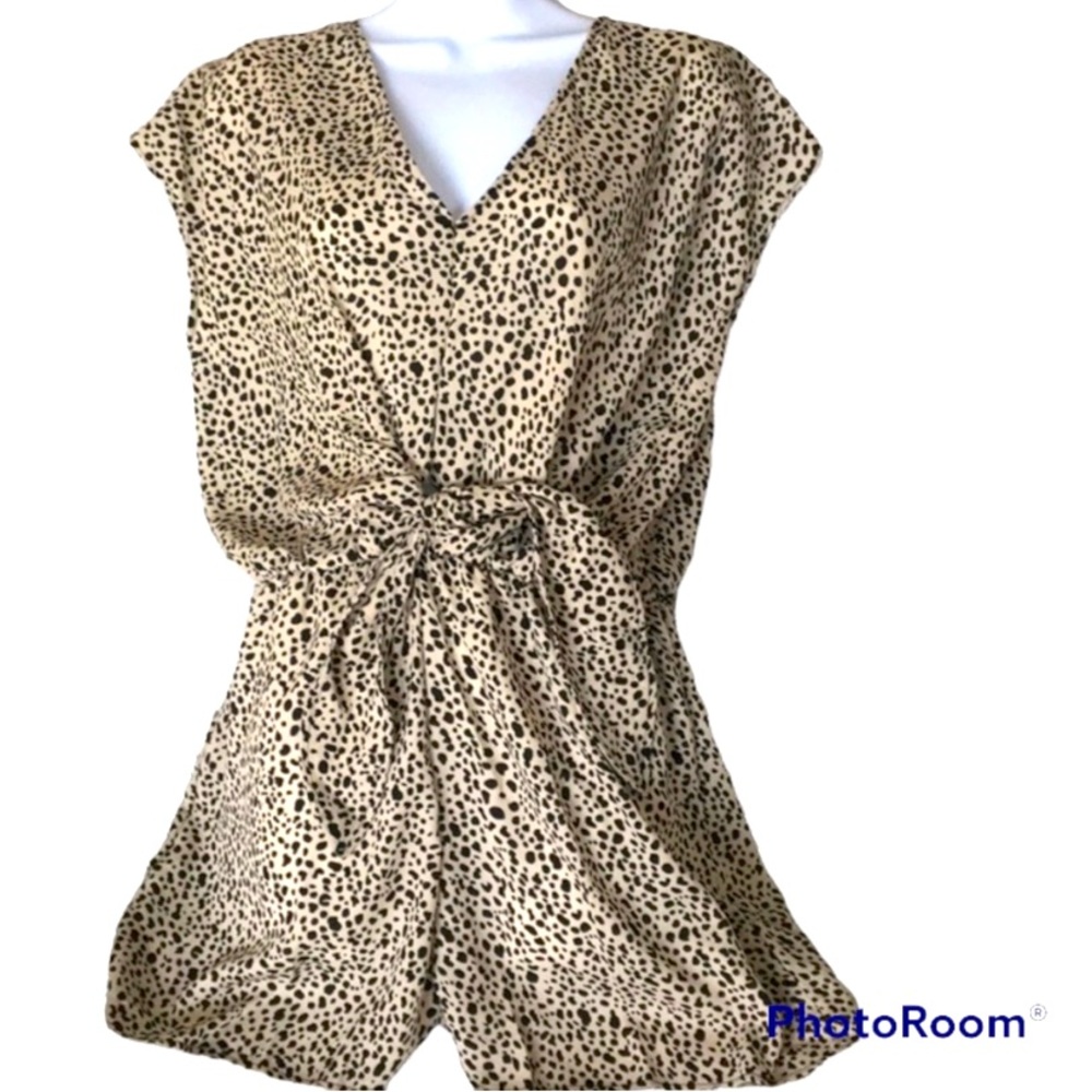 Leopard Print Romper New Without Tags Size XL Elastic Waist